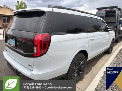 Used 2025 Ford Expedition Max Platinum w/ Stealth Appearance Package AWD/4WD image 5