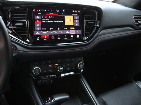 Used 2024 Dodge Durango GT AWD/4WD image 17