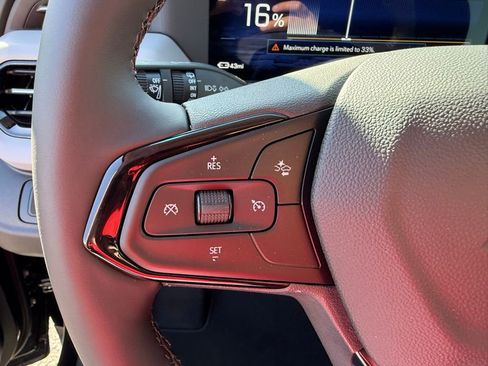 New 2027 Chevrolet Bolt LT w/ Comfort Package image 22