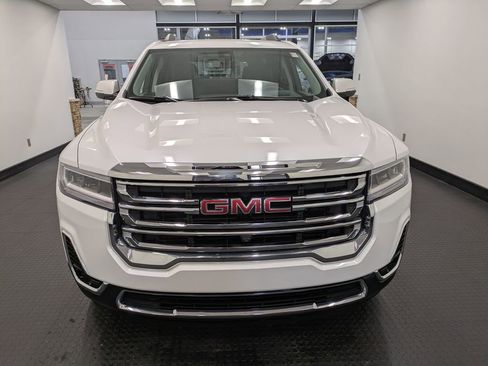Used 2023 GMC Acadia SLT w/ Technology Package image 2
