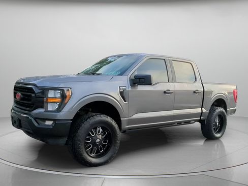 Used 2023 Ford F150 XLT w/ Bed Utility Package AWD/4WD image 13