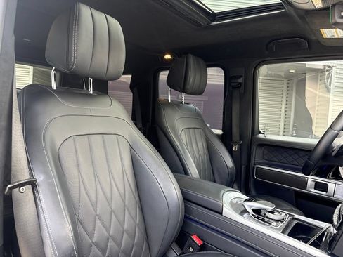 Used 2024 Mercedes-Benz G 550 image 16