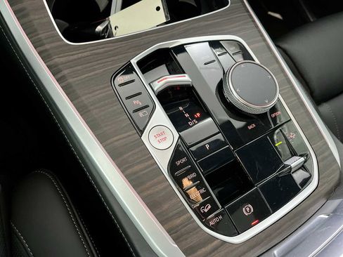 Used 2024 BMW X5 xDrive50e w/ M Sport Package image 22