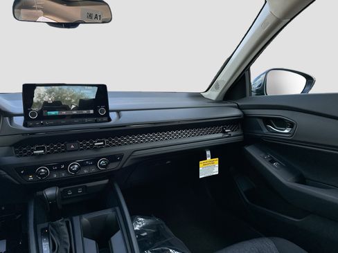 New 2025 Honda Accord SE image 17
