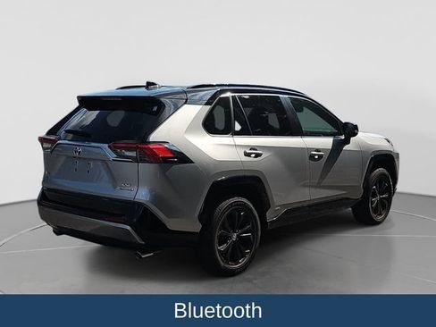 Used 2023 Toyota RAV4 XSE AWD/4WD image 4