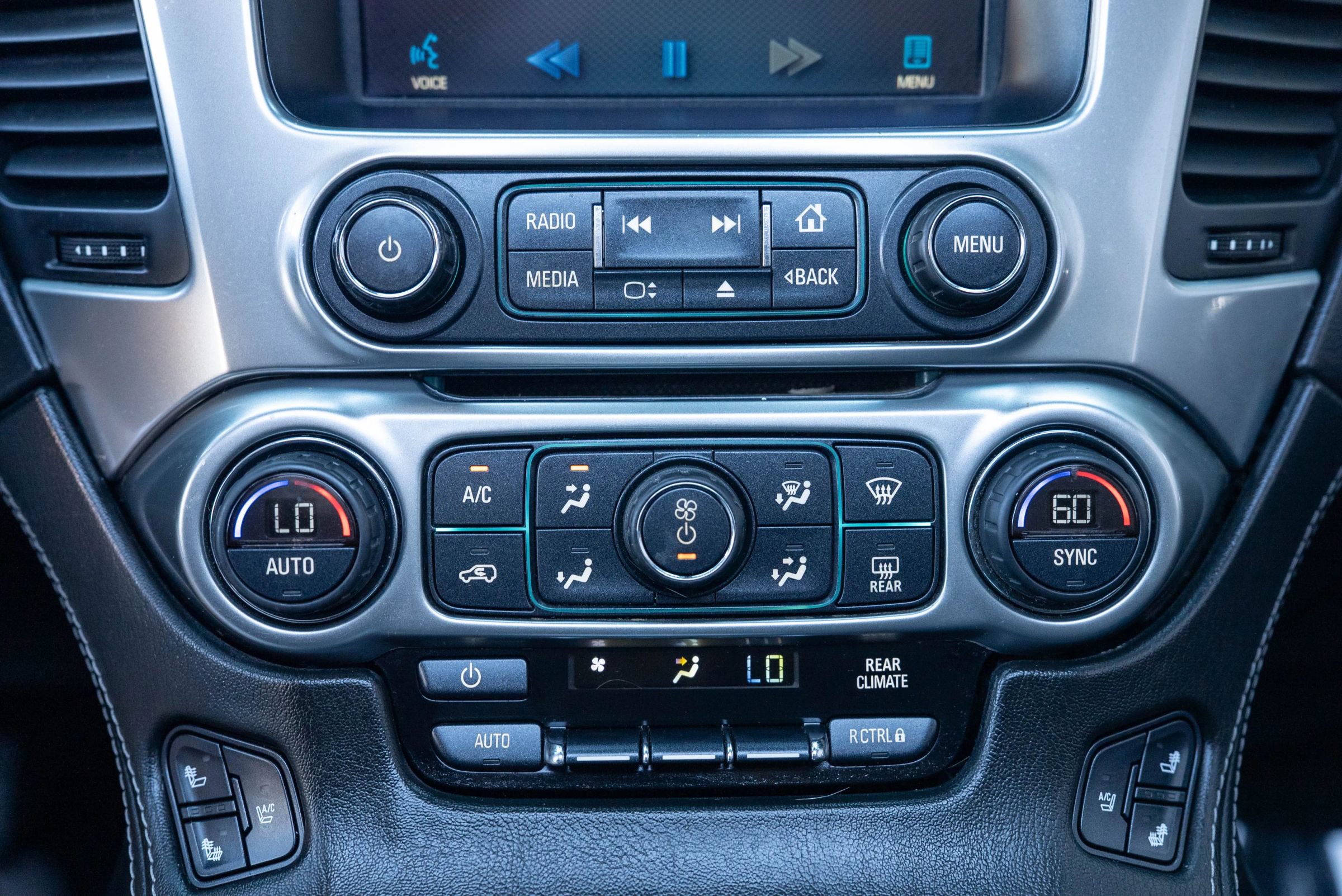 Used 2015 Chevrolet Tahoe LTZ AWD/4WD image 29