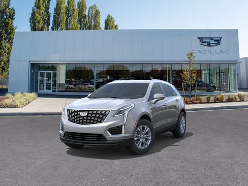 New 2024 Cadillac XT5 Luxury image 8