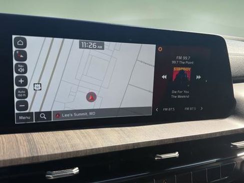 Used 2023 Kia Telluride SX Prestige image 17