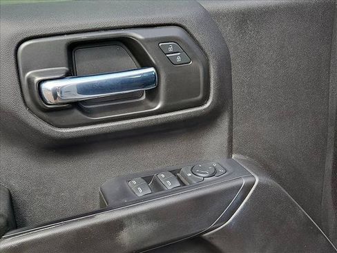 Certified 2021 Chevrolet Silverado 1500 Custom RWD image 12