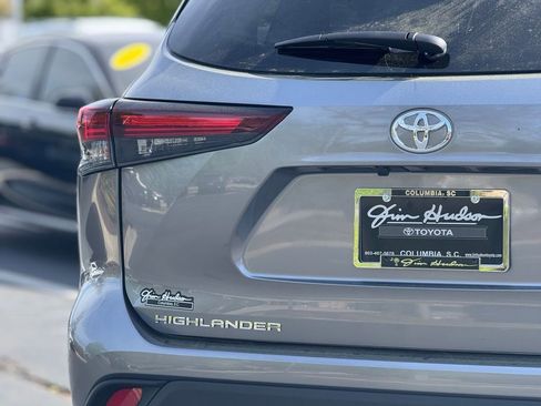 New 2026 Toyota Highlander XLE AWD/4WD image 11