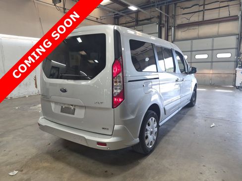 Used 2022 Ford Transit Connect XLT FWD image 3