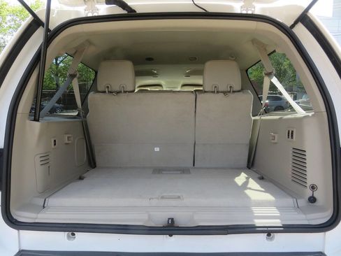 Used 2013 Lincoln Navigator L 4WD w/ HD Trailer Tow Pkg image 26