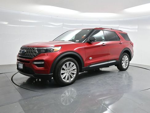Used 2024 Ford Explorer King Ranch w/ Technology Package AWD/4WD image 63