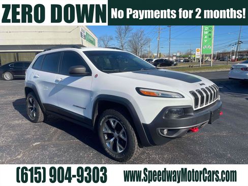 Used 2018 Jeep Cherokee Trailhawk image 1