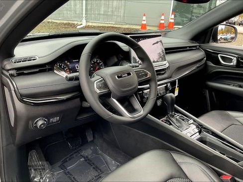 New 2025 Jeep Compass Latitude w/ Altitude Special Edition image 6