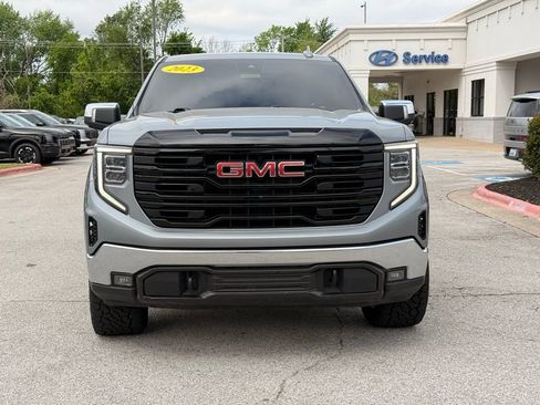 Used 2023 GMC Sierra 1500 SLT w/ SLT Premium Package AWD/4WD image 2