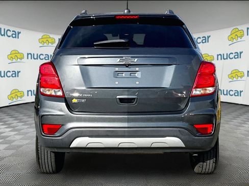 Used 2020 Chevrolet Trax LT AWD/4WD image 5