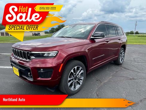 Used 2021 Jeep Grand Cherokee L Overland w/ Advanced Protech Group III image 2