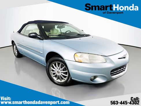 Used 2001 Chrysler Sebring Limited image 1