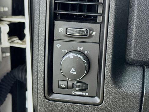 Used 2018 RAM 1500 Rebel w/ Luxury Group image 14