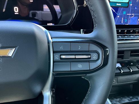 Certified 2025 Chevrolet Colorado LT image 21