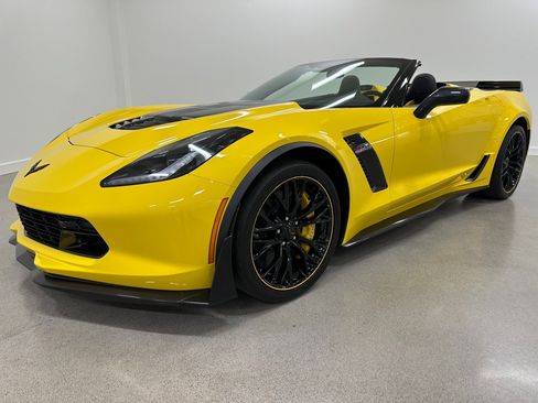 Used 2016 Chevrolet Corvette Z06 w/ C7.r Special Edition image 25