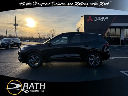 Used 2024 Ford Escape ST-Line image 6