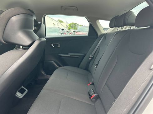 Used 2026 Kia K4 FWD image 18