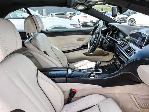 Used 2018 BMW 650i Convertible RWD image 17