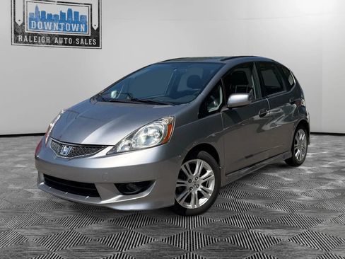 Used 2010 Honda Fit Sport image 2