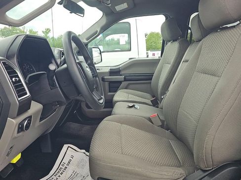 Used 2016 Ford F150 XLT AWD/4WD image 6