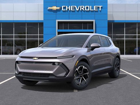 New 2026 Chevrolet Equinox EV LT image 6