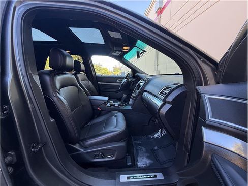 Used 2016 Ford Explorer Sport w/ Equipment Group 401A AWD/4WD image 13