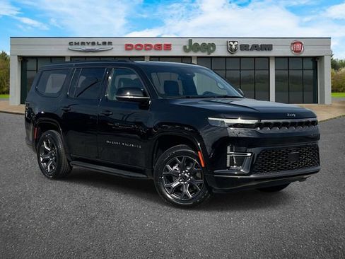 New 2026 Jeep Grand Wagoneer Limited AWD/4WD image 2