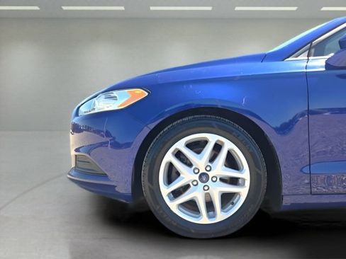 Used 2016 Ford Fusion SE image 14