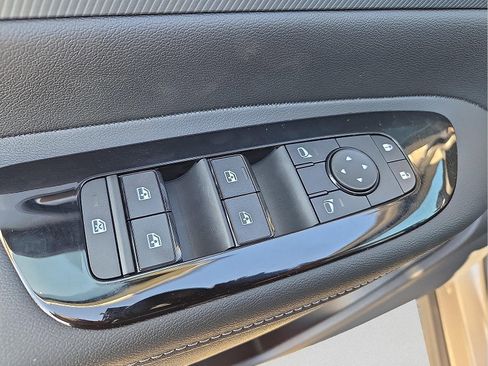 New 2026 Nissan Murano SL image 15