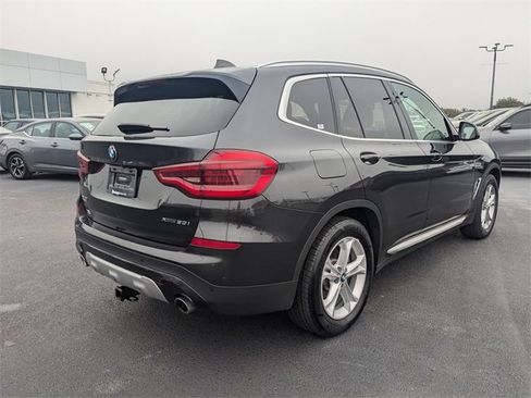 Used 2021 BMW X3 xDrive30i w/ Convenience Package image 4