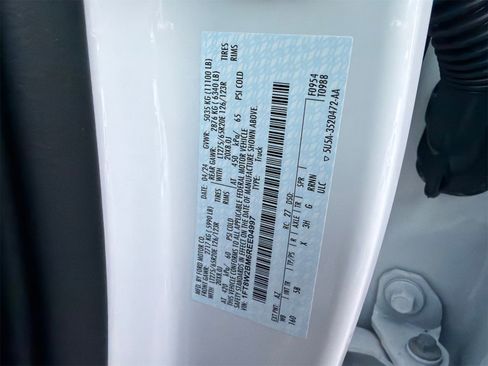 Used 2024 Ford F250 Lariat w/ Lariat Ultimate Package image 38
