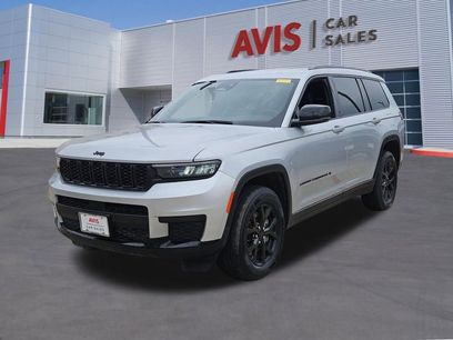 Used 2024 Jeep Grand Cherokee L Laredo