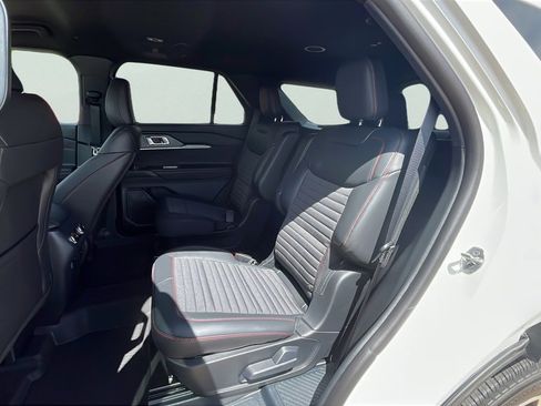 New 2026 Ford Explorer ST-Line AWD/4WD image 16