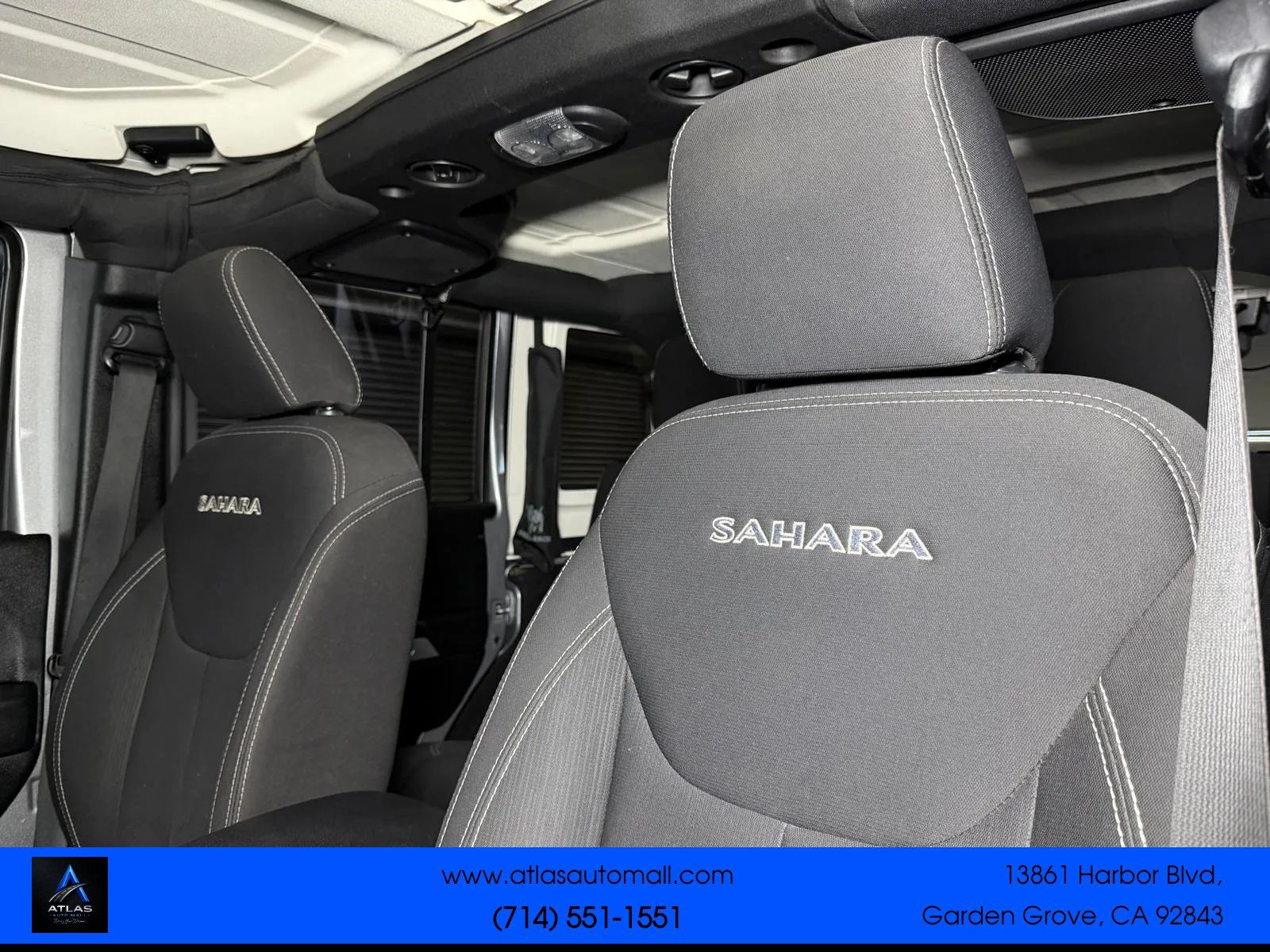 Used 2018 Jeep Wrangler Unlimited Sahara AWD/4WD image 24