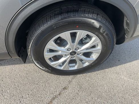 New 2026 Ford Escape Active image 14