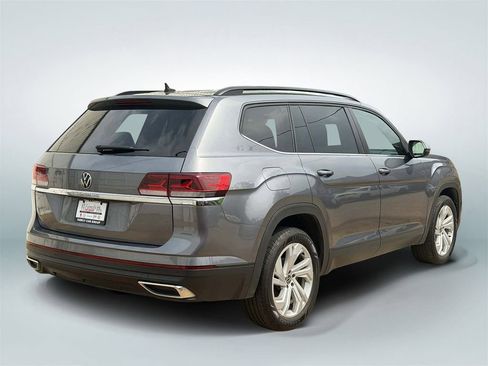 Used 2023 Volkswagen Atlas SE FWD image 3