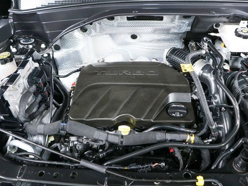 Used 2023 Chevrolet TrailBlazer LT FWD image 29