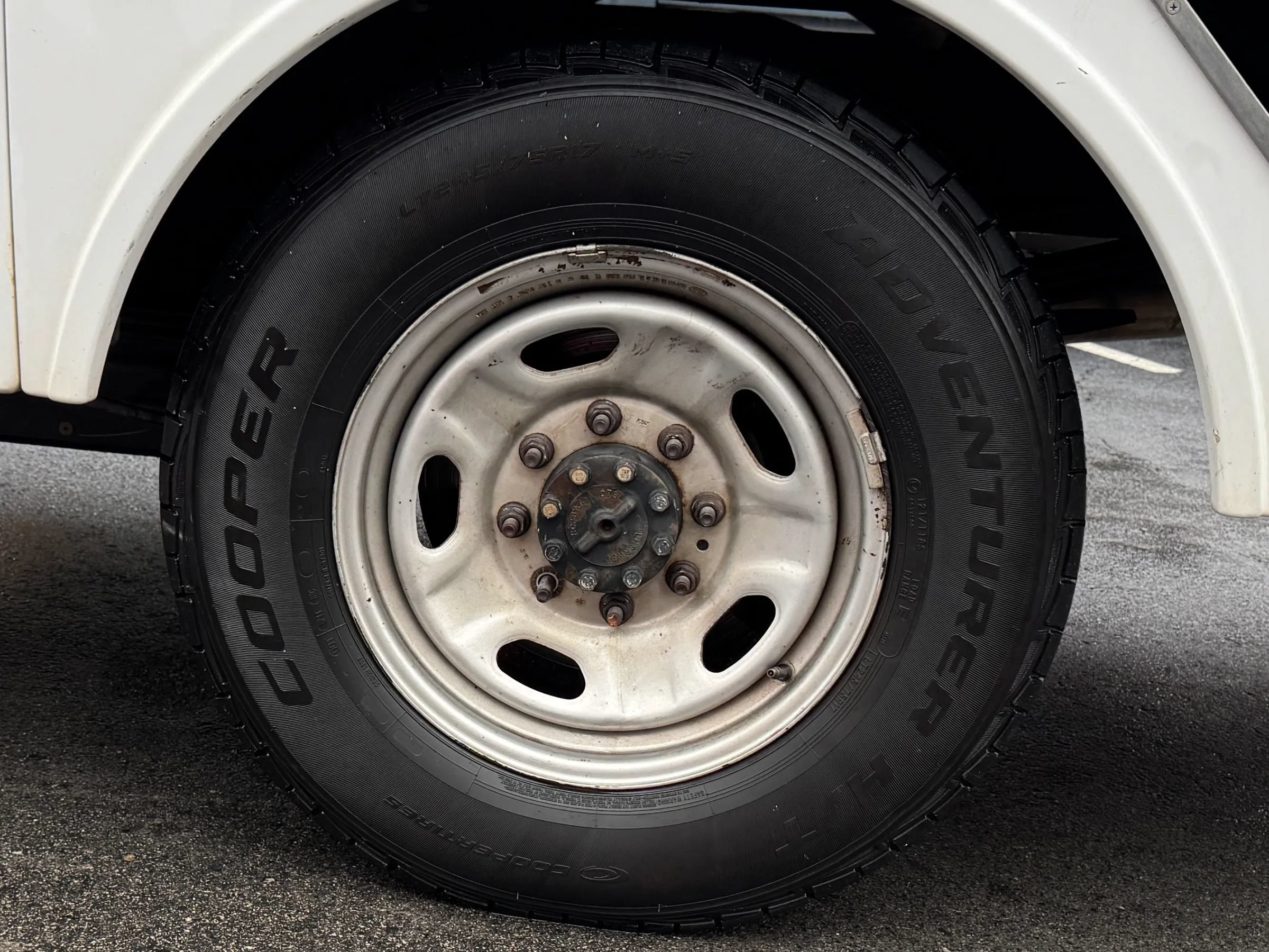 Used 2013 Ford F350 XL RWD image 16