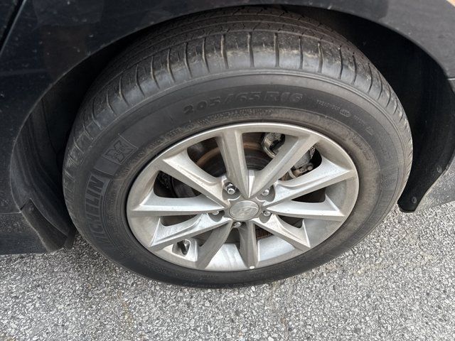 Used 2019 Hyundai Sonata ECO FWD image 3