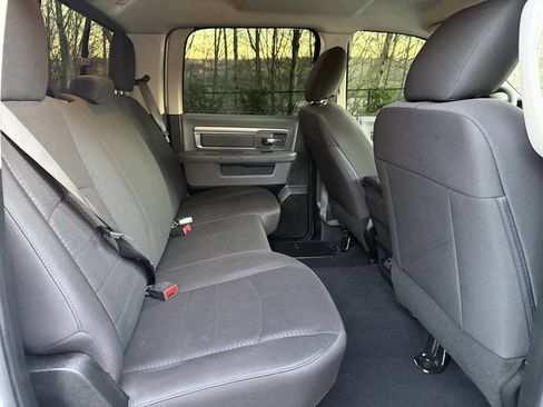 Used 2020 RAM 1500 Warlock AWD/4WD image 24