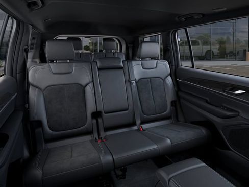 Used 2026 Jeep Grand Cherokee L 4WD image 15