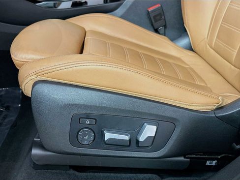 Used 2021 BMW X3 xDrive30e w/ M Sport Package image 12