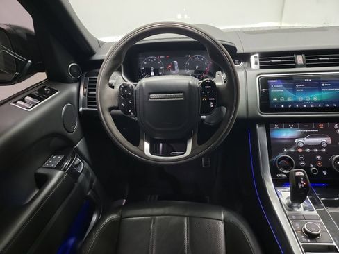Used 2021 Land Rover Range Rover Sport HST image 16